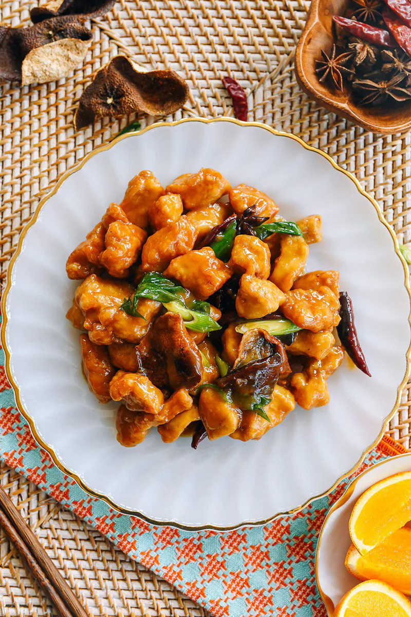 Tender chicken bites, golden-fried to perfection, tossed in our house-made orange peel sauce. With its sweet citrusy glaze and savory aroma, this dish is a crowd favorite — delightfully crisp outside and juicy inside. A must-try for both kids and adults alike at Shaanxi Graden Chinese Restaurant，a Chinese Restaurant in Mesa